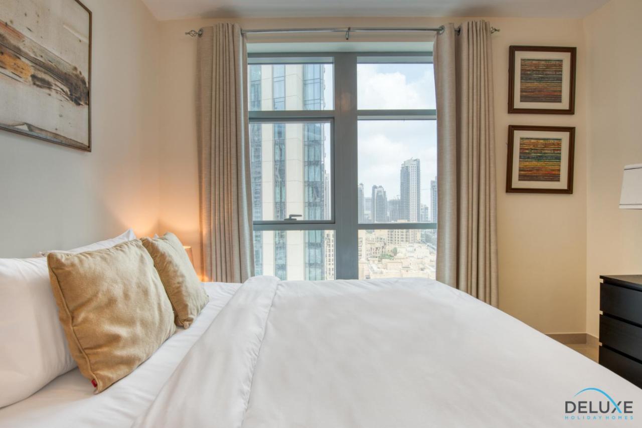 Neat 1Br At Claren Tower 1 Downtown Dubai By Deluxe Holiday Homes Exteriör bild